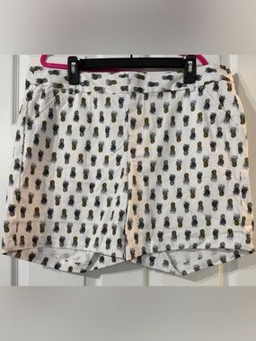 Boutique High Rise White Pineapple Print Shorts Size 14W
